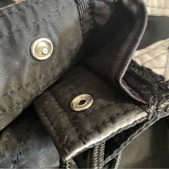 O’NEILL WOMEN’S BLACK BOARD SWIM SHORTS SIZE 7 - Picture 8 of 9